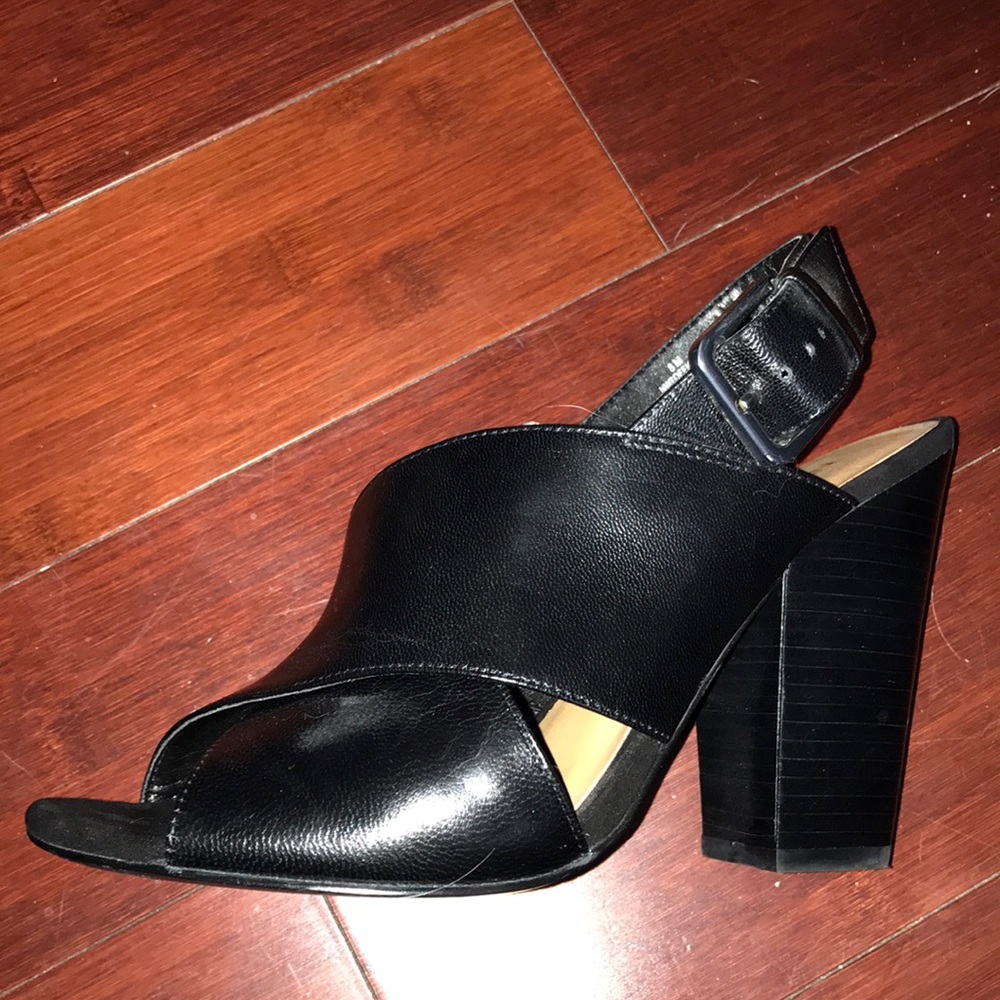 Nine West peep toe heels, EUC